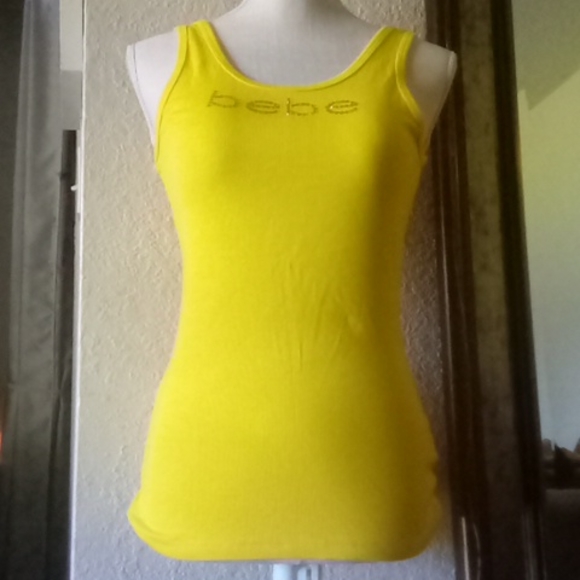 Clothes - Picture 3 of 3